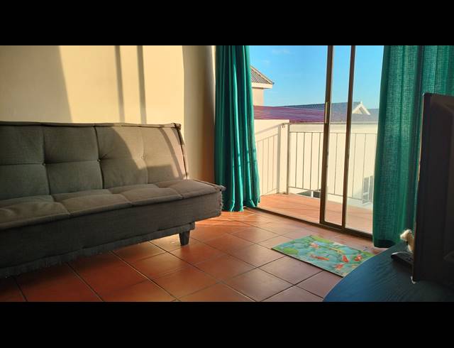 1 BEDROOM FLAT FOR SALE IN MOSSEL BAY CENTRAL
